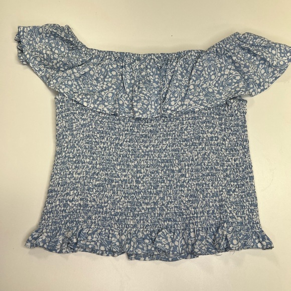 Blue Smocked Ruffle Neckline Shirred Blouse Size Large By Miss Selfie - Picture 10 of 10